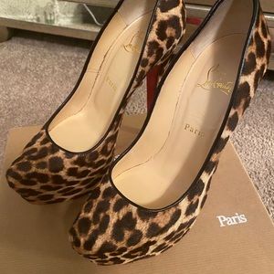 Christian Louboutin Pumps